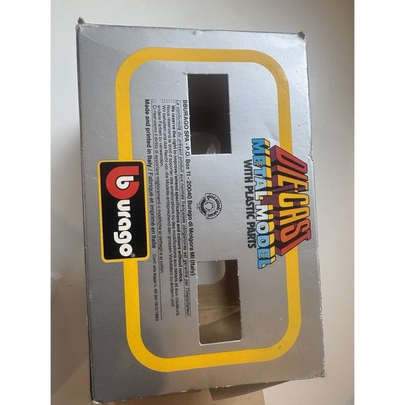 Vintage Burago 1:24 Lancia Beta Montecarlo 0170 Metal Diecast (18/2/1983) #40 - Picture 12 of 16